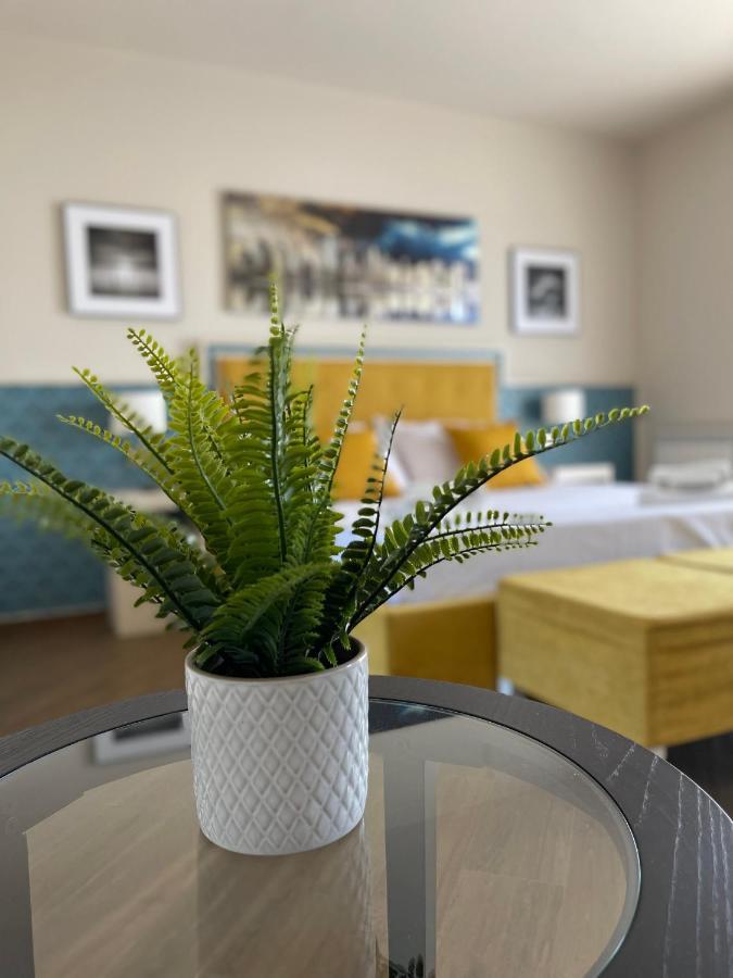 Mb Giurati Suites ماسكالي المظهر الخارجي الصورة